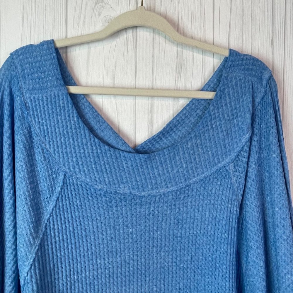 Free People We The Free Westend Thermal Top Blue Pockets Size M - Picture 2 of 7